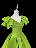 Stunning Prom Dress V-neck Pleated Evening Dresses Gala Dress Ball Gown HZ0319