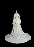Elegant Wedding Dress A Line Crew Neck Long Sleeve Wedding Dress HZ0319