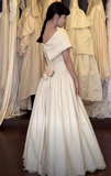 Newest Wedding Dress V-neck Pleated Wedding Dress HZ0319