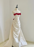New Arrival Wedding Dress Strapless Pleated Rose Wedding Dress HZ0319