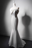 Elegant Wedding Dress Strapless Pleated Mermaid Wedding Dress HZ0319