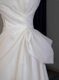 New Arrival Wedding Dress A Line Strapless Pleated Wedding Dress HZ0319