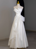 New Arrival Wedding Dress A Line Strapless Pleated Wedding Dress HZ0319