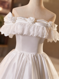Vintage Wedding Dress Off Shoulder Pleated Lace Wedding Dress HZ0319