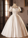 Elegant Wedding Dress Short Sleeve Pleated Wedding Dress HZ0319