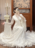 Retro Wedding Dress V-neck Pleated Tulle Wedding Dress HZ0319