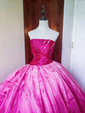Stunning Prom Dress Strapless Pleated Ball Gown Evening Dress Quinceanera Dress Birthday Party Outfits HZ0319