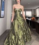 Vintage Beading Strapless A-Line Green Evening Ball Gown Birthday Gown HZ0319